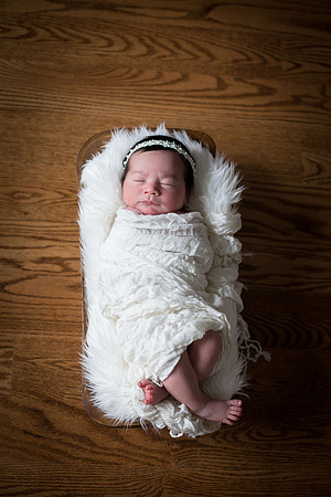 Aubrey Newborn-8